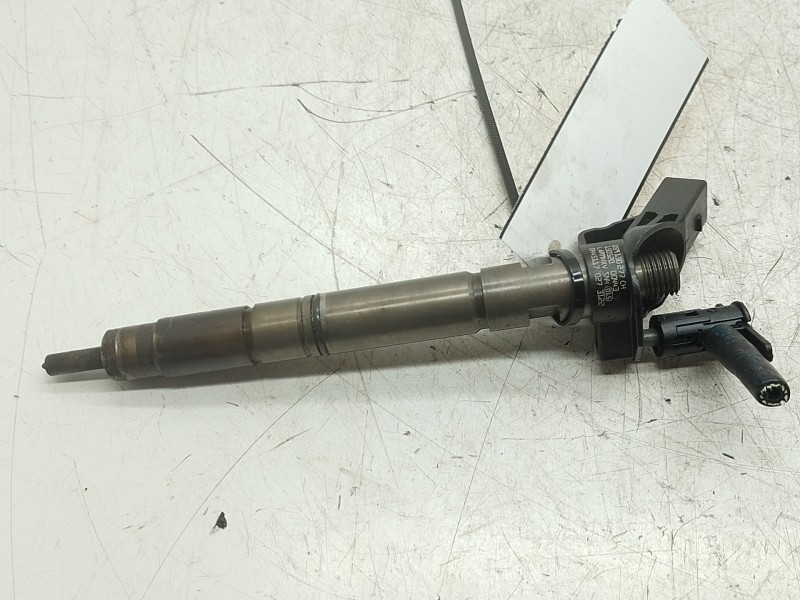 Recambio de inyector para volkswagen touareg (7la, 7l6, 7l7) 3.0 v6 tdi referencia OEM IAM 059130277  