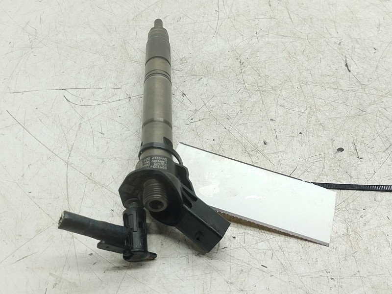 Recambio de inyector para volkswagen touareg (7la, 7l6, 7l7) 3.0 v6 tdi referencia OEM IAM 059130277  