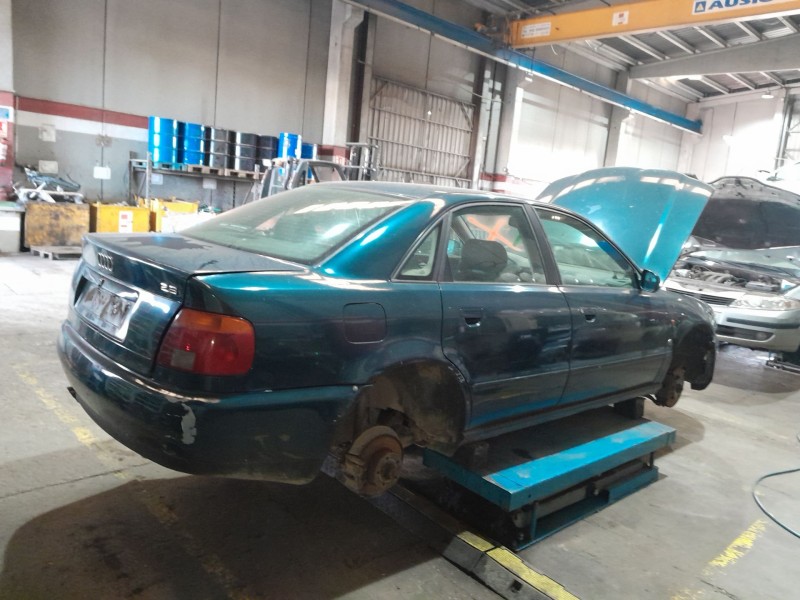 audi a4 b5 (8d2) del año 1995