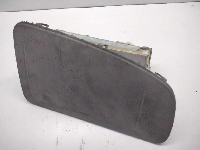 Recambio de airbag delantero derecho para mazda 626 berlina (gf) 2.0 turbodiesel cat referencia OEM IAM   124382