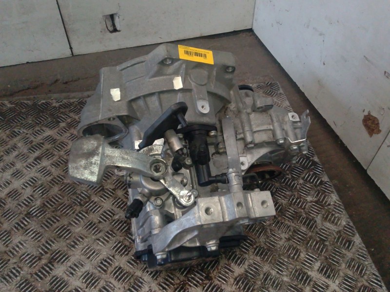 Recambio de caja cambios para volkswagen passat b6 (3c2) 2.0 tdi referencia OEM IAM KJF  