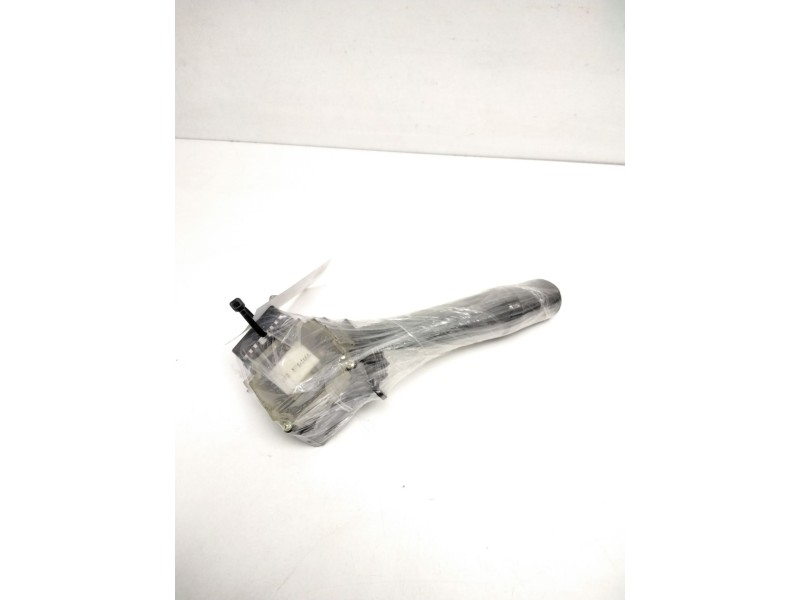 Recambio de mando limpia para ssangyong rodius xdi referencia OEM IAM EE05  