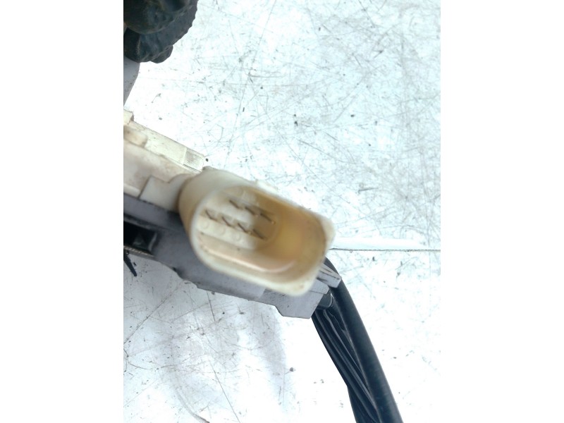 Recambio de cerradura puerta trasera derecha para seat leon (1p1) 1.9 tdi referencia OEM IAM 1PO839016  