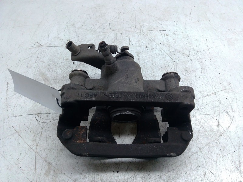 Recambio de pinza freno trasera derecha para renault master iii furgoneta (fv) 2.3 dci 150 fwd (fv0f, fv03) referencia OEM IAM  