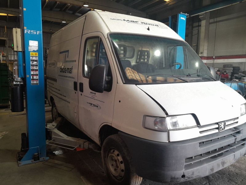 peugeot boxer furgoneta (230l) del año 2001