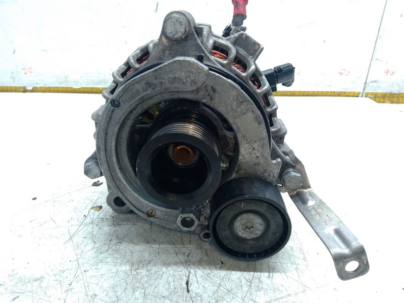 Recambio de alternador para bmw 7 (g11, g12) 730 d referencia OEM IAM 0125815004  