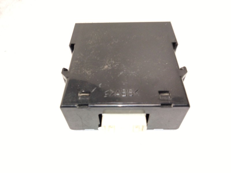 Recambio de modulo electronico para toyota land cruiser van (_j15_) 3.0 d4d 4wd (kdj155, kdj150) referencia OEM IAM 8965035050  