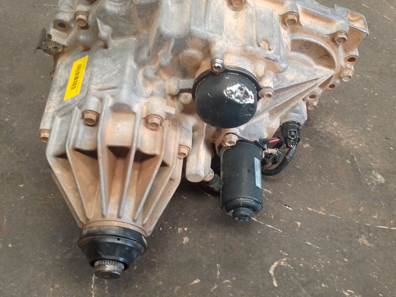 Recambio de caja transfer para nissan navara np300 (d40) 2.5 dci 4wd referencia OEM IAM 33100EA310  