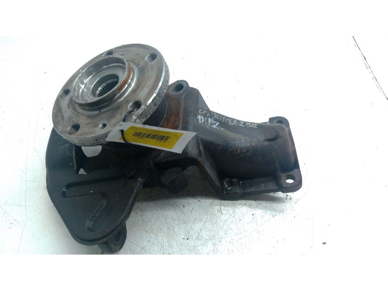 Recambio de mangueta delantera izquierda para peugeot boxer furgoneta (230l) 2.5 d referencia OEM IAM 1328093080  