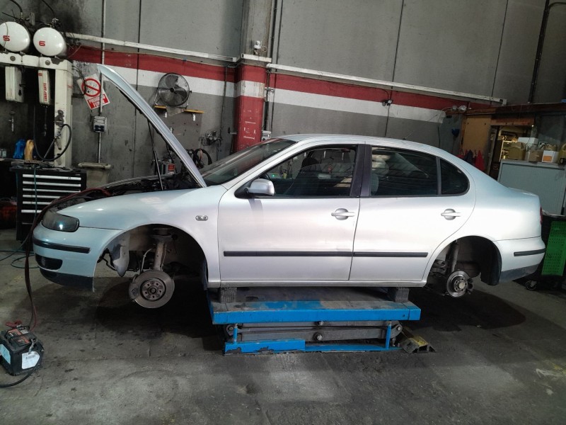 seat toledo ii (1m2) del año 1999