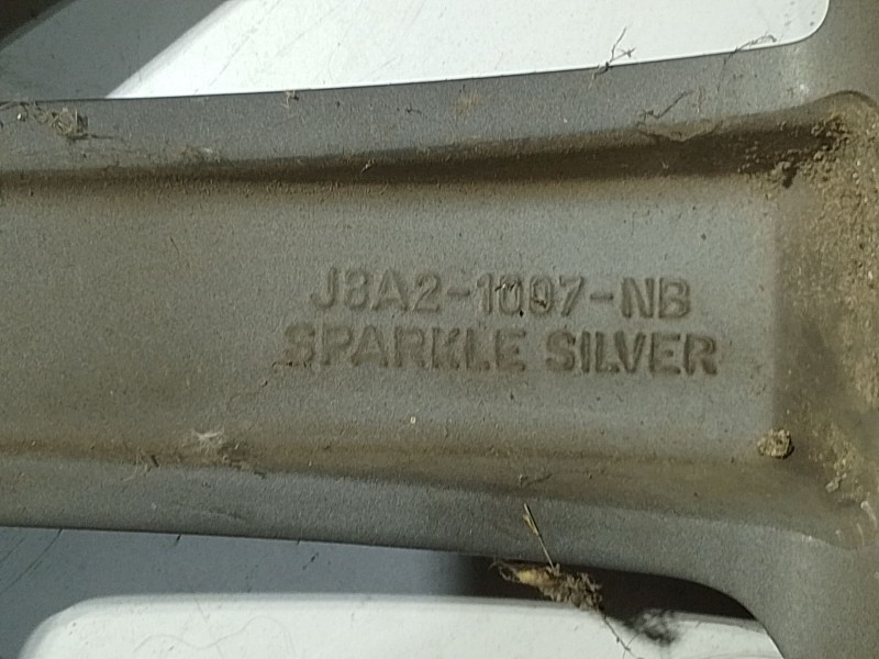 Recambio de llanta aluminio para land rover range rover velar (l560) 2.0 d240 sd4 4x4 referencia OEM IAM J8A21007NB  