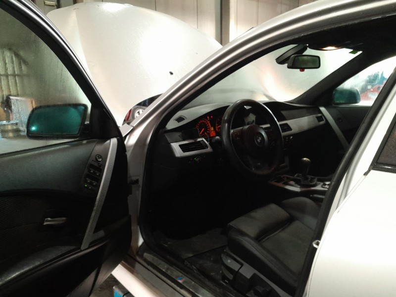 bmw 5 (e60) del año 2004