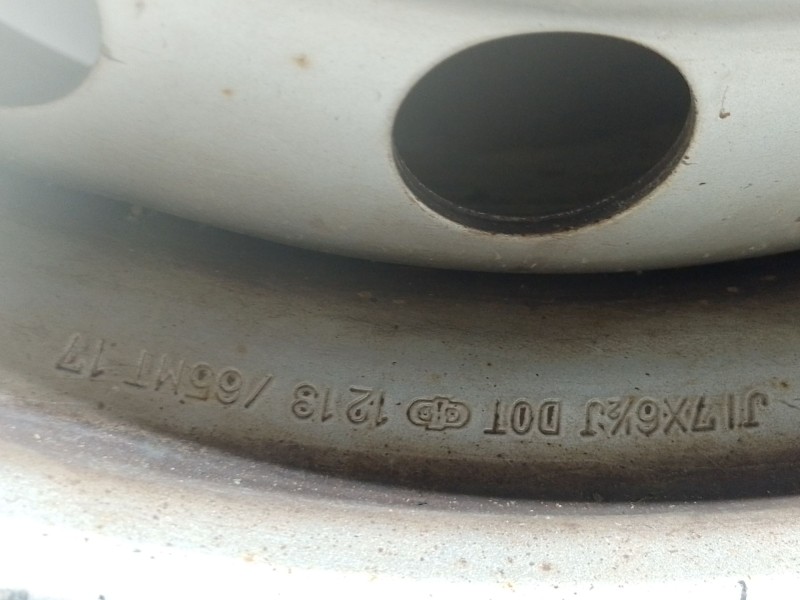 Recambio de llanta hierro para toyota land cruiser van (_j15_) 3.0 d4d 4wd (kdj155, kdj150) referencia OEM IAM   