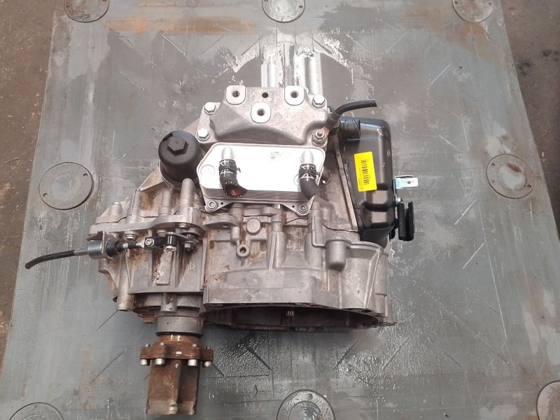 Recambio de caja cambios para seat leon (1p1) 1.9 tdi referencia OEM IAM   