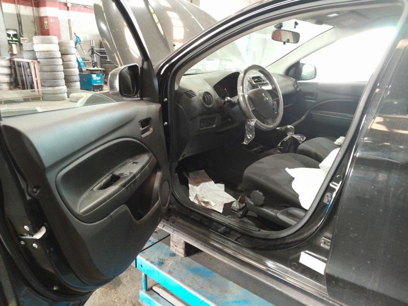 mitsubishi mirage / space star vi hatchback (a0_a) del año 2020