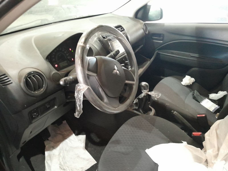 mitsubishi mirage / space star vi hatchback (a0_a) del año 2020