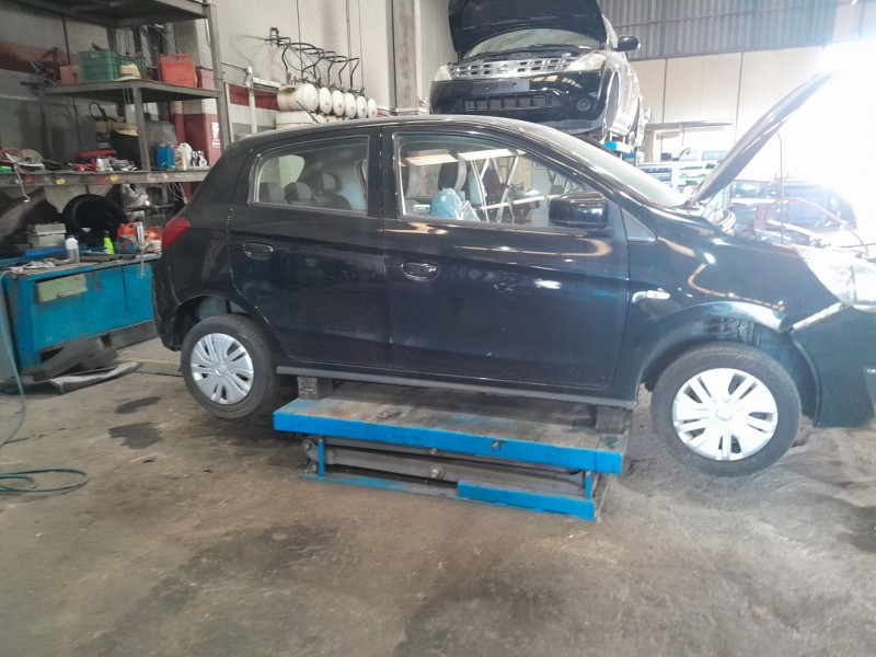 mitsubishi mirage / space star vi hatchback (a0_a) del año 2020