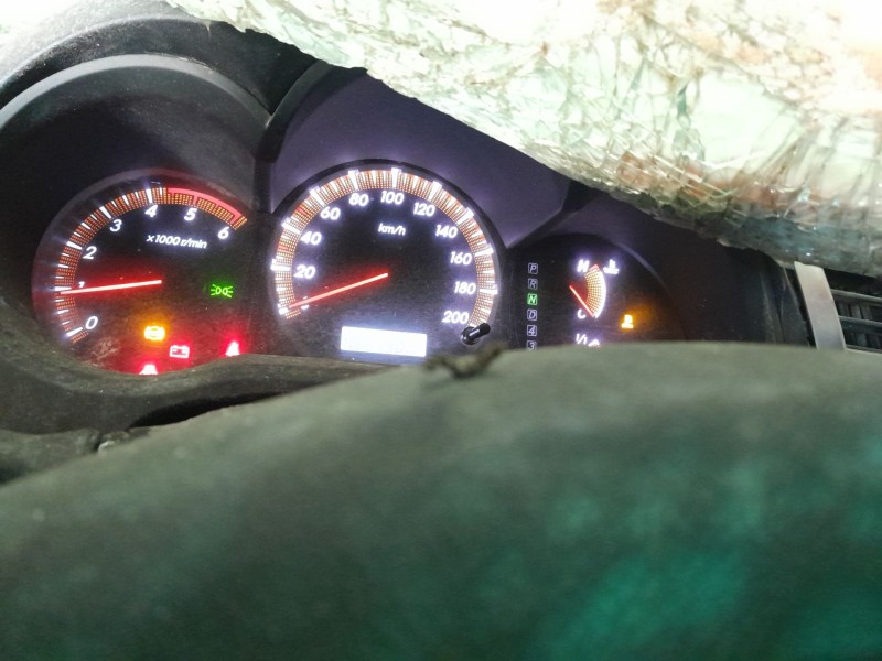 toyota hilux vii pick-up (_n1_, _n2_, _n3_) del año 2014