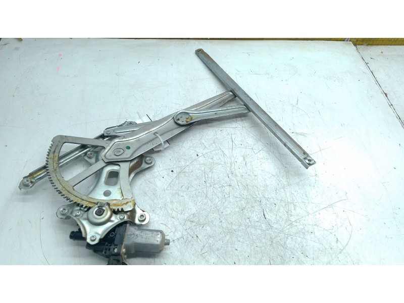 Recambio de elevalunas delantero derecho para toyota hilux vii pick-up (_n1_, _n2_, _n3_) 3.0 d-4d 4wd (kun26) referencia OEM IA