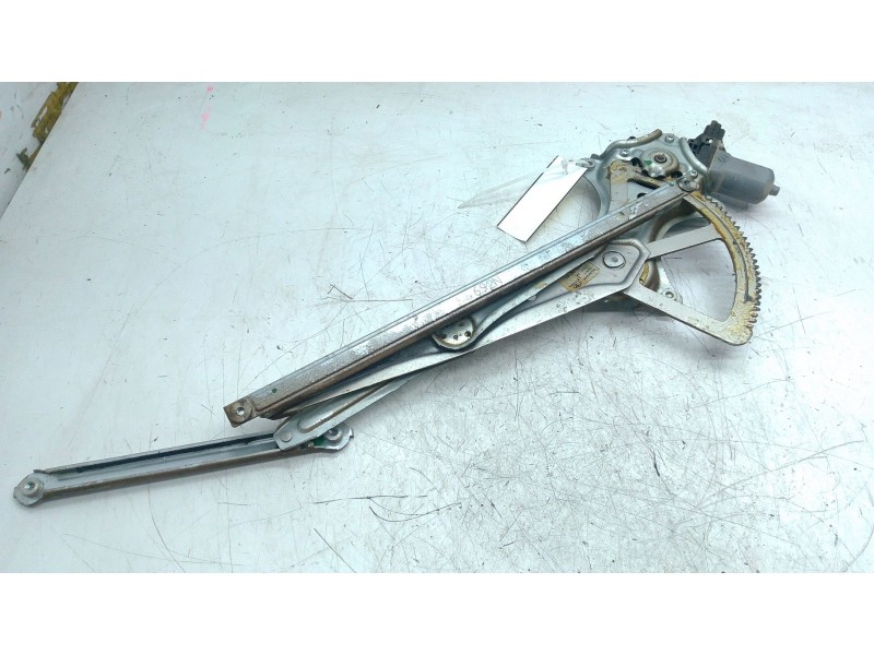 Recambio de elevalunas delantero izquierdo para toyota hilux vii pick-up (_n1_, _n2_, _n3_) 3.0 d-4d 4wd (kun26) referencia OEM 