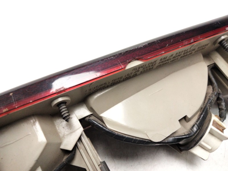 Recambio de piloto trasero izquierdo paragolpes para nissan terrano/terrano.ii (r20) referencia OEM IAM 265551F100 INGLES DEFECT