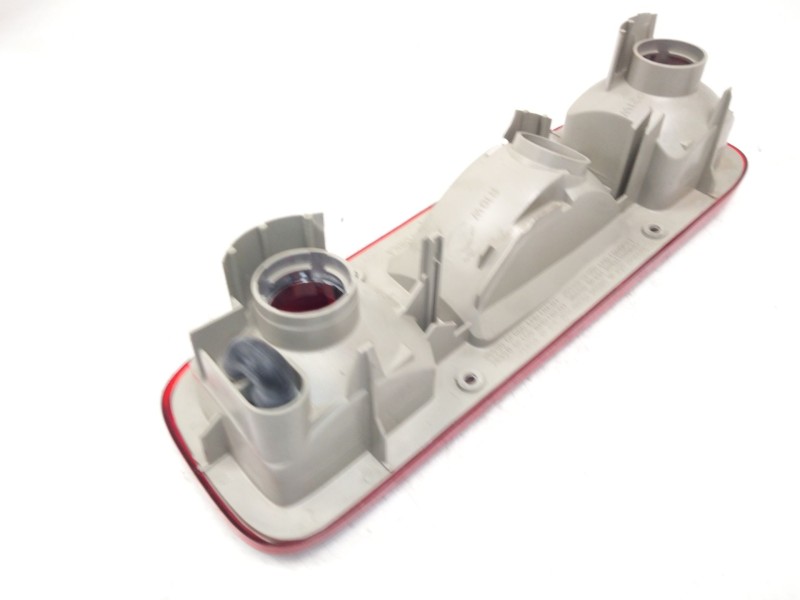 Recambio de piloto trasero derecho paragolpes para nissan terrano/terrano.ii (r20) referencia OEM IAM 26550OF400 INGLES DEFECTUO