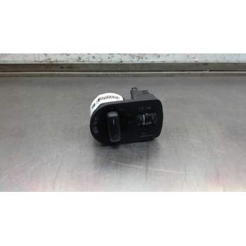 MANDO LUCES 8P1941531AK 