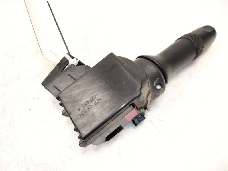 Recambio de mando limpia para toyota hilux vii pick-up (_n1_, _n2_, _n3_) 3.0 d-4d 4wd (kun26) referencia OEM IAM 0K06117F555  