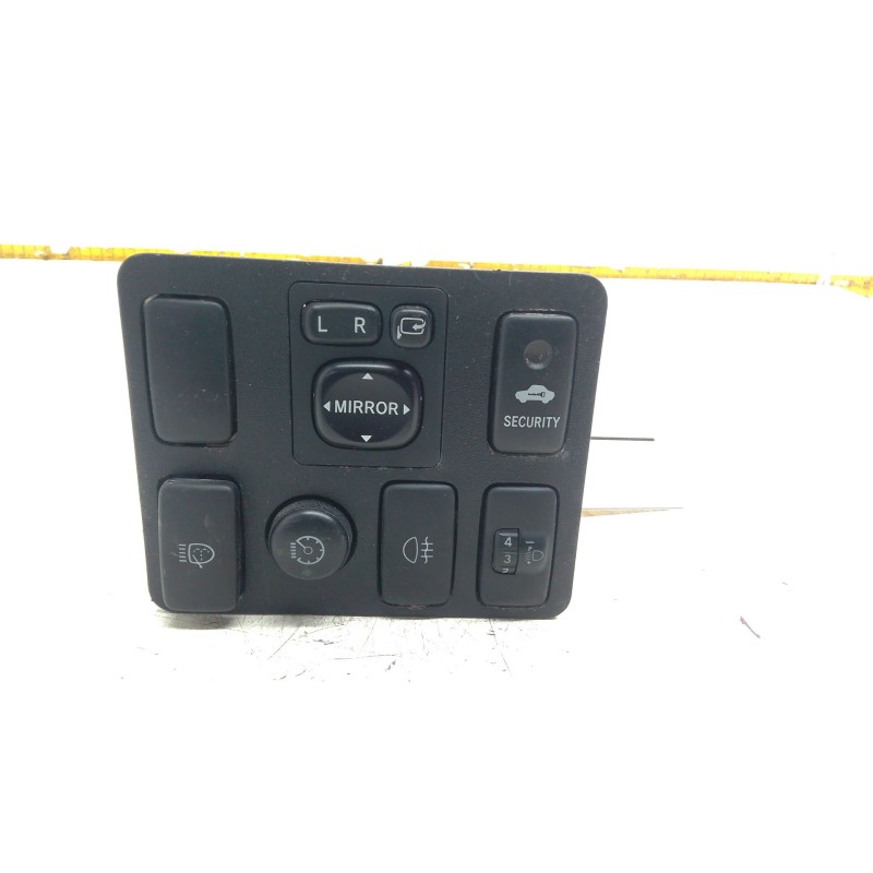 Recambio de mando multifuncion para toyota hilux vii pick-up (_n1_, _n2_, _n3_) 3.0 d-4d 4wd (kun26) referencia OEM IAM 183643  