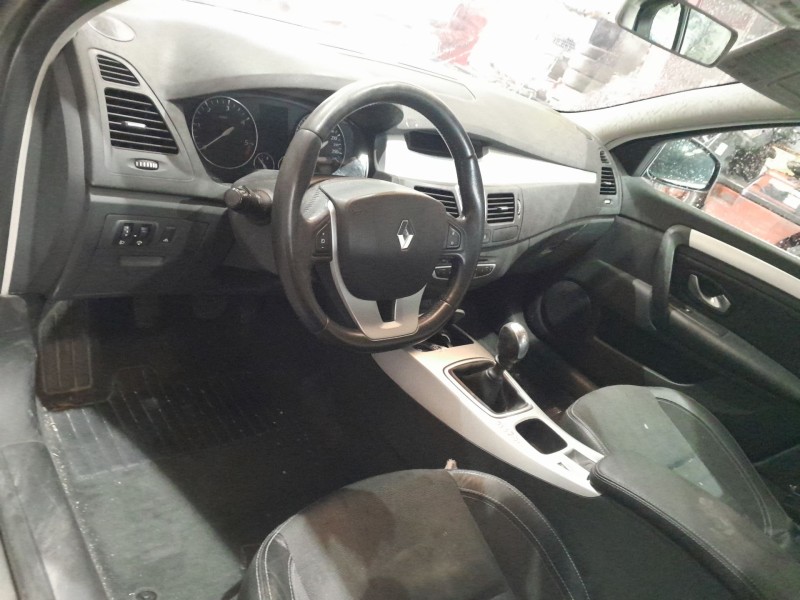 renault laguna iii (bt0/1) del año 2008