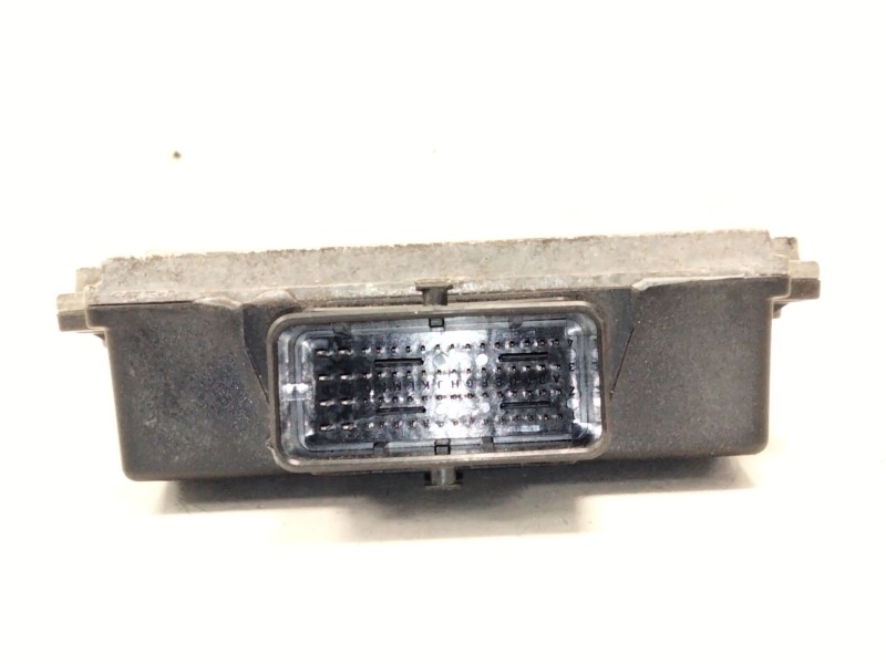 Recambio de centralita motor uce para mitsubishi mirage / space star vi hatchback (a0_a) 1.0 (a05a) referencia OEM IAM DR8150332