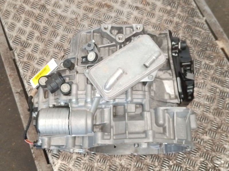 Recambio de caja cambios para audi q3 (f3b) 35 tdi referencia OEM IAM UAY150519  