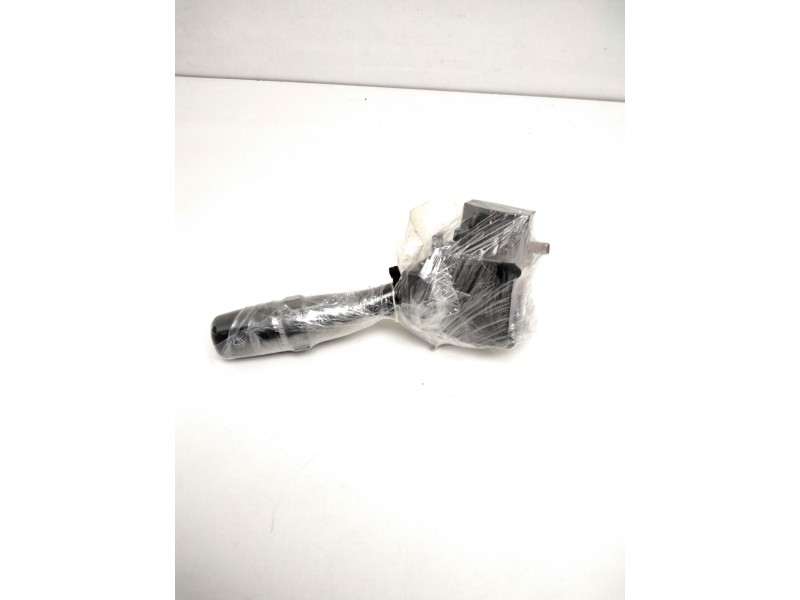 Recambio de mando limpia para hyundai accent (lc) 1.5 cat referencia OEM IAM 0319LHD  