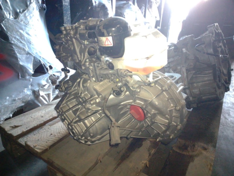 Recambio de caja cambios para opel vivaro 2.5 dti / cdti cat (g9u-730 / lj9) referencia OEM IAM PA0010  108505