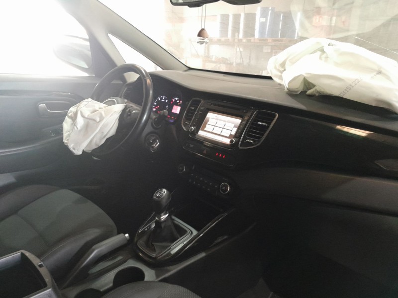 kia carens iv del año 2016