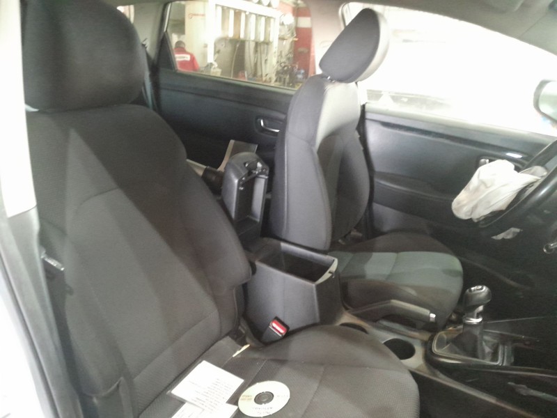 kia carens iv del año 2016