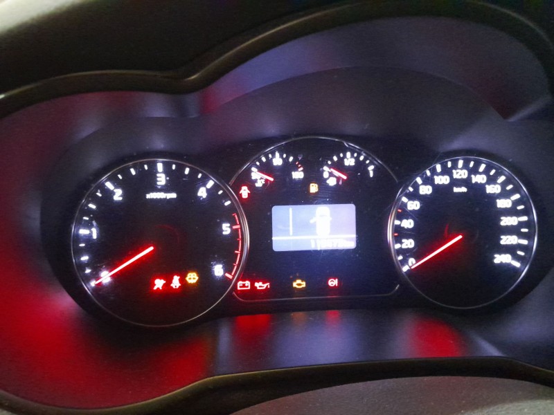 kia carens iv del año 2016