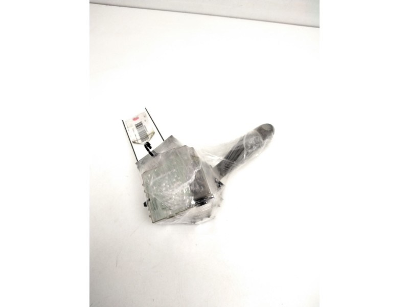 Recambio de mando limpia para hyundai getz (tb) 1.1 básico referencia OEM IAM 32933A  