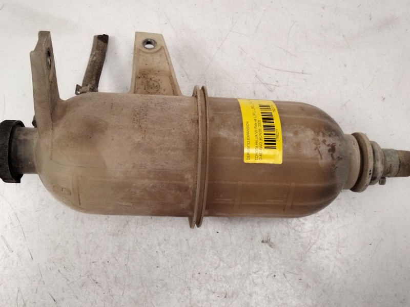 Recambio de deposito expansion para toyota hilux vii pick-up (_n1_, _n2_, _n3_) 3.0 d-4d 4wd (kun26) referencia OEM IAM   