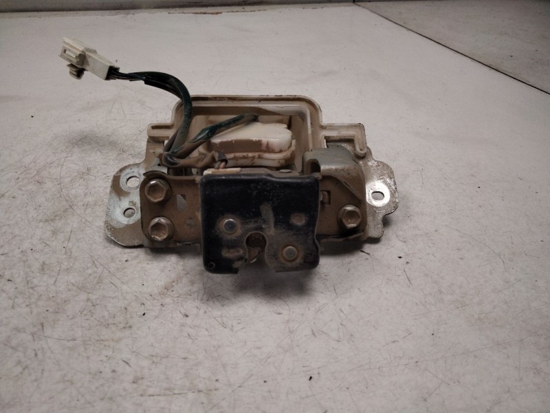 Recambio de cerradura maletero / porton para toyota land cruiser van (_j15_) 3.0 d4d 4wd (kdj155, kdj150) referencia OEM IAM 693