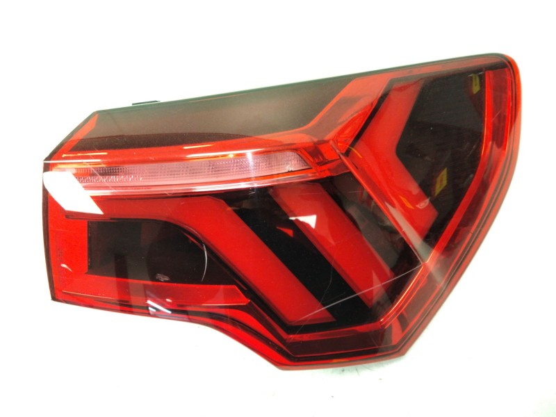 Recambio de piloto trasero derecho para audi q3 (f3b) 35 tdi referencia OEM IAM 83A945092  