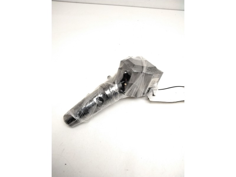 Recambio de mando limpia para nissan terrano/terrano.ii (r20) elegance referencia OEM IAM 25250AV770  