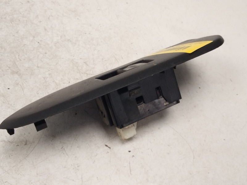 Recambio de mando elevalunas delantero derecho para toyota land cruiser van (_j15_) 3.0 d4d 4wd (kdj155, kdj150) referencia OEM 