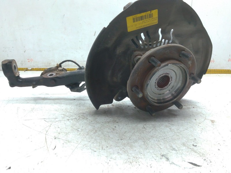 Recambio de mangueta delantera derecha para toyota hilux vii pick-up (_n1_, _n2_, _n3_) 3.0 d-4d 4wd (kun26) referencia OEM IAM 