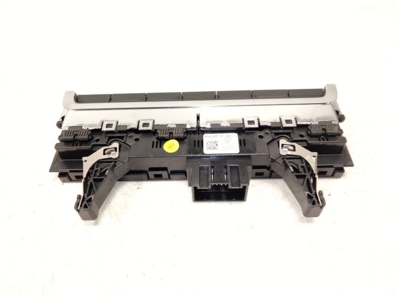 Recambio de warning para audi q3 (f3b) 35 tdi referencia OEM IAM 83A925301AA  