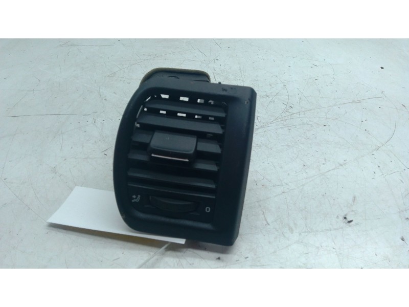 Recambio de aireador derecho para skoda fabia ii (542) 1.2 12v referencia OEM IAM 5J0819702  