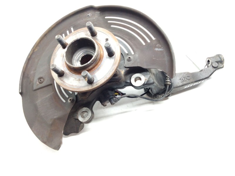 Recambio de mangueta delantera izquierda para land rover discovery 5 referencia OEM IAM 26C  