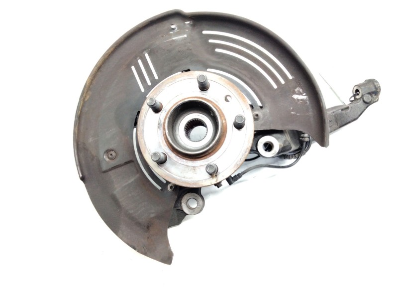 Recambio de mangueta delantera izquierda para land rover discovery 5 referencia OEM IAM 26C  