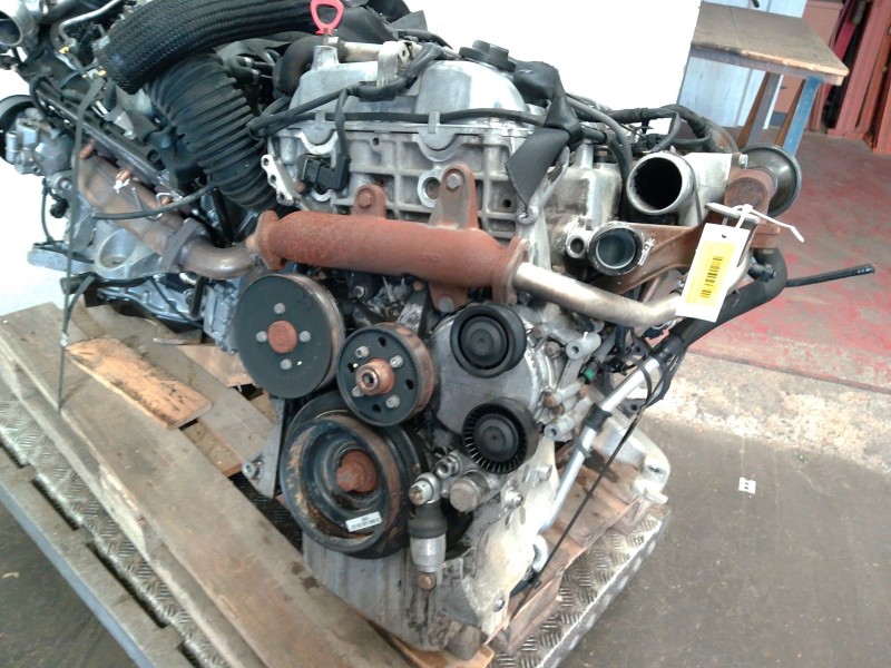 Recambio de motor completo para ssangyong rodius 2.7 turbodiesel cat referencia OEM IAM D27DT  