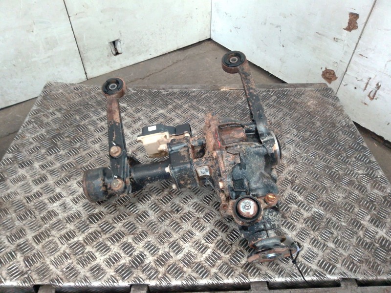 Recambio de diferencial delantero para toyota hilux vii pick-up (_n1_, _n2_, _n3_) 3.0 d-4d 4wd (kun26) referencia OEM IAM   